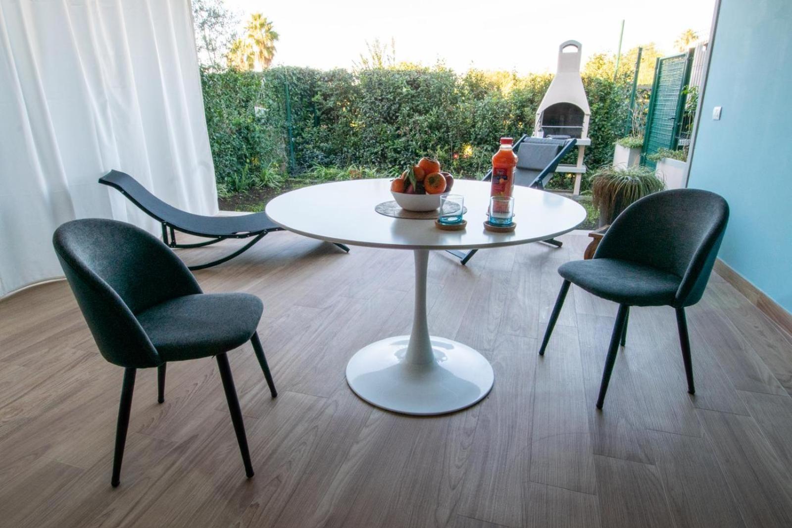 Holidays Homes Rome Golf Appartamenti Marco Simone Aeb Екстер'єр фото